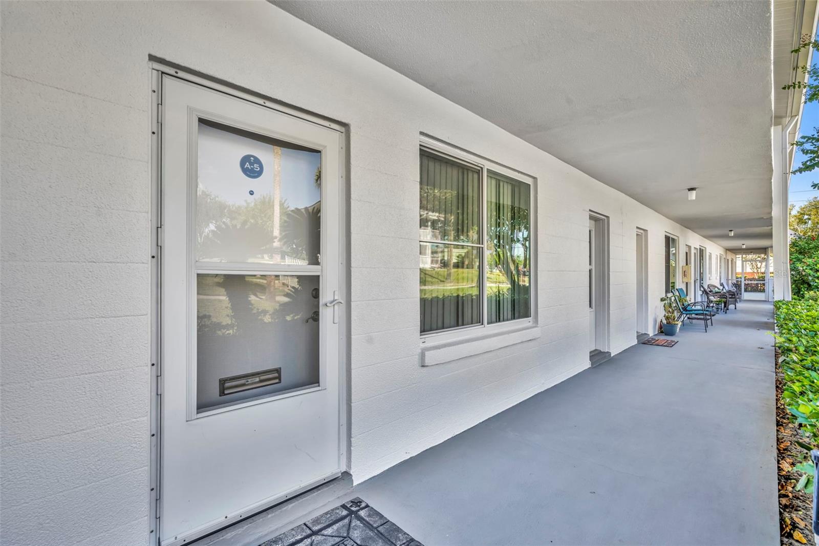 Image 3 of 15 For 1140 Orlando Avenue A5