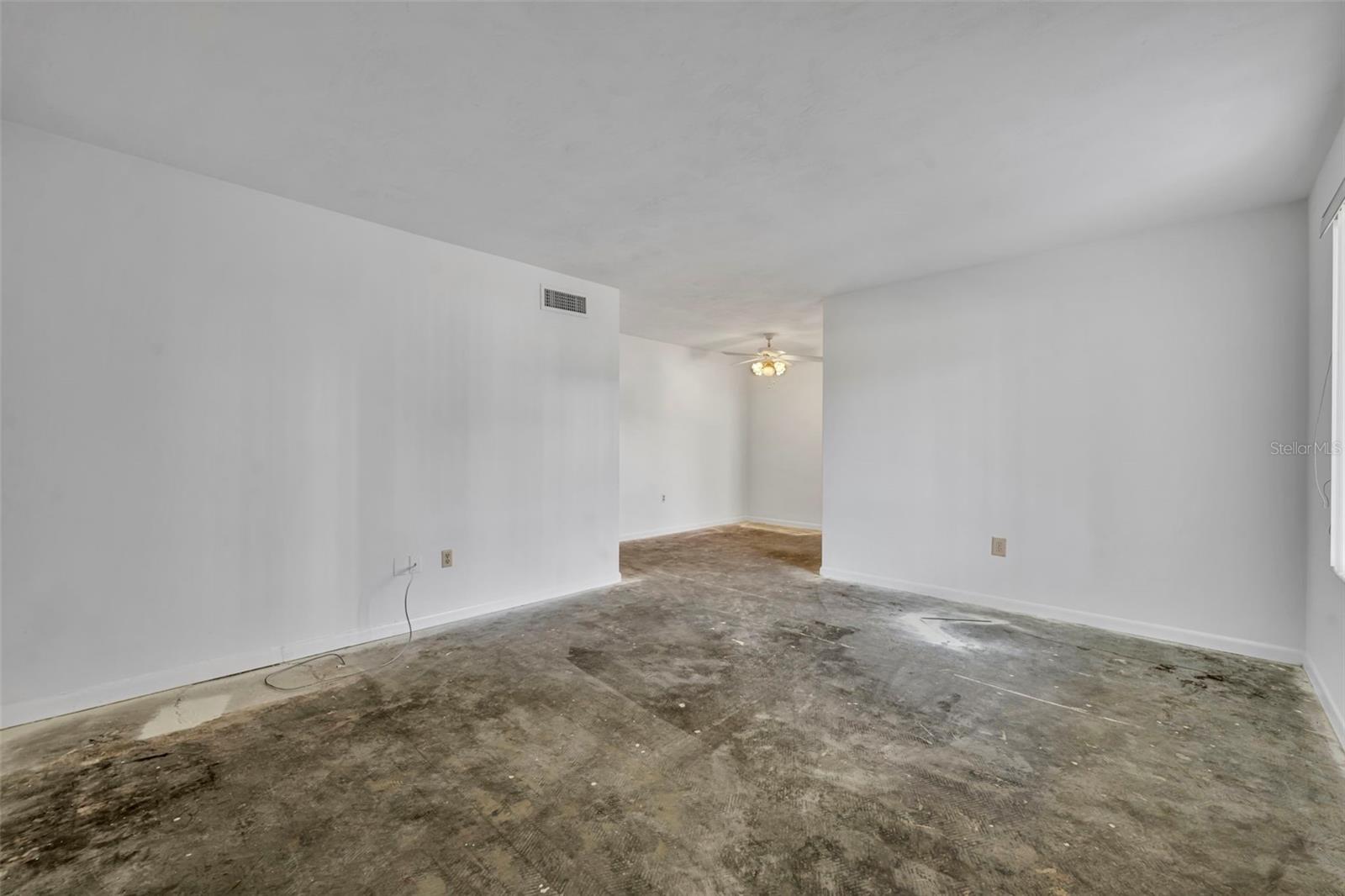 Image 6 of 15 For 1140 Orlando Avenue A5