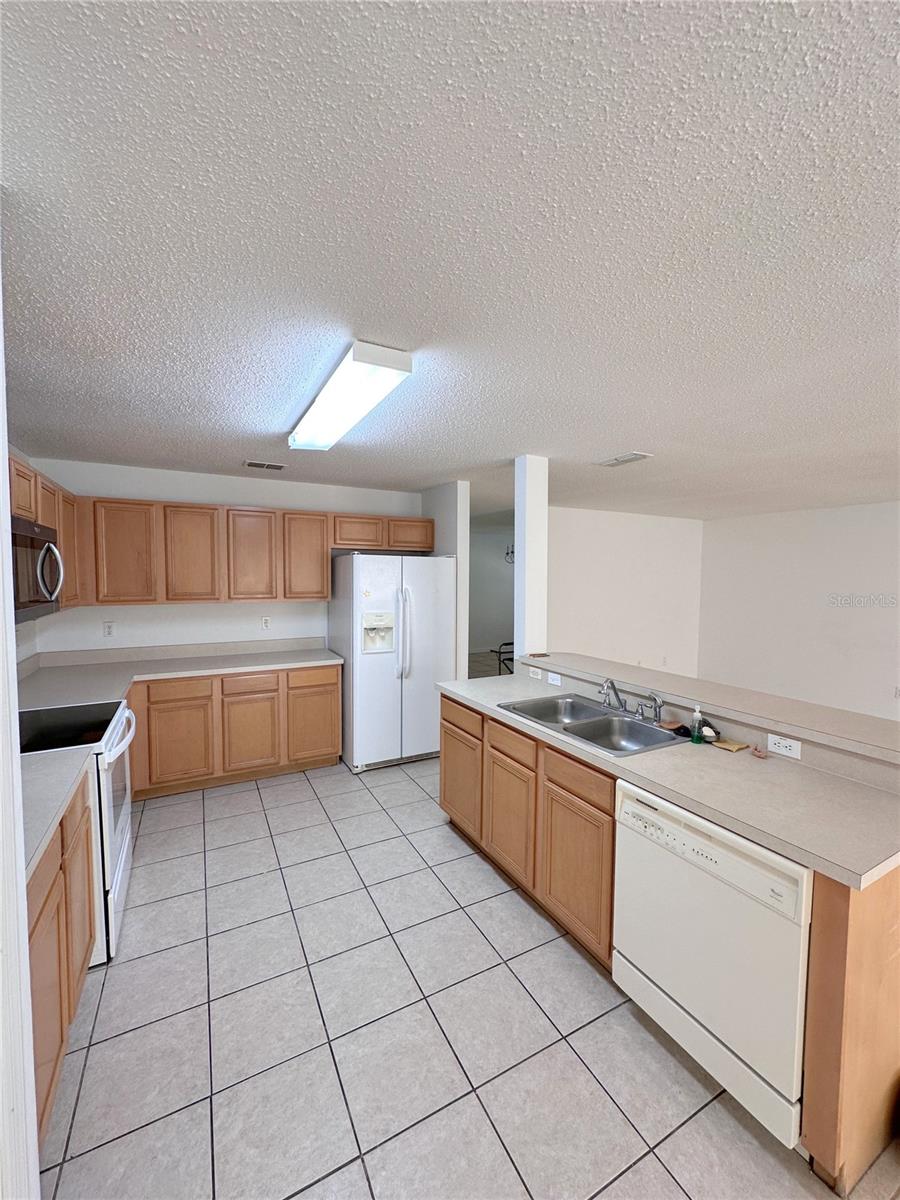 Image 12 of 34 For 8438 Lainie Lane