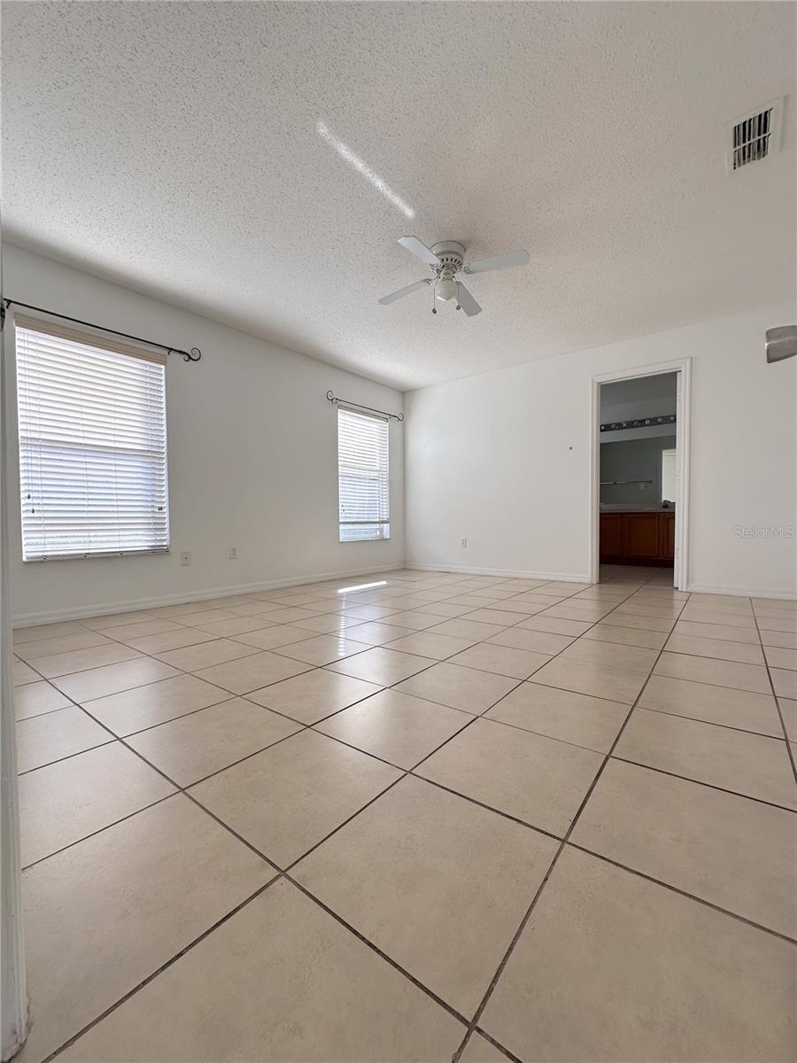 Image 14 of 34 For 8438 Lainie Lane