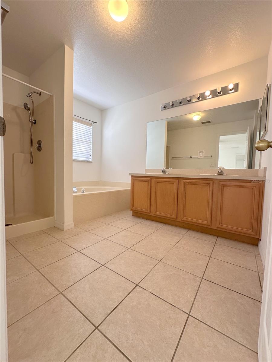 Image 16 of 34 For 8438 Lainie Lane