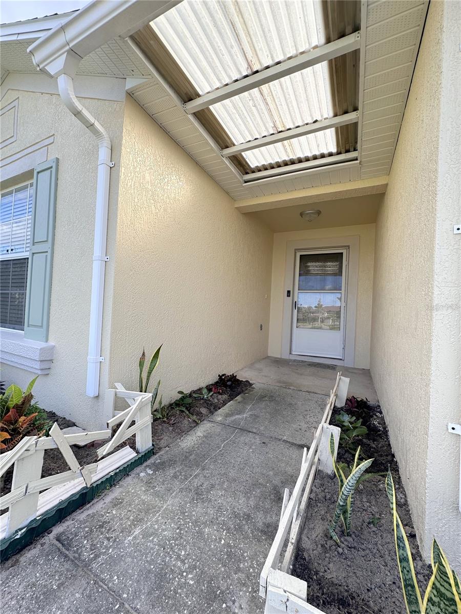 Image 2 of 34 For 8438 Lainie Lane