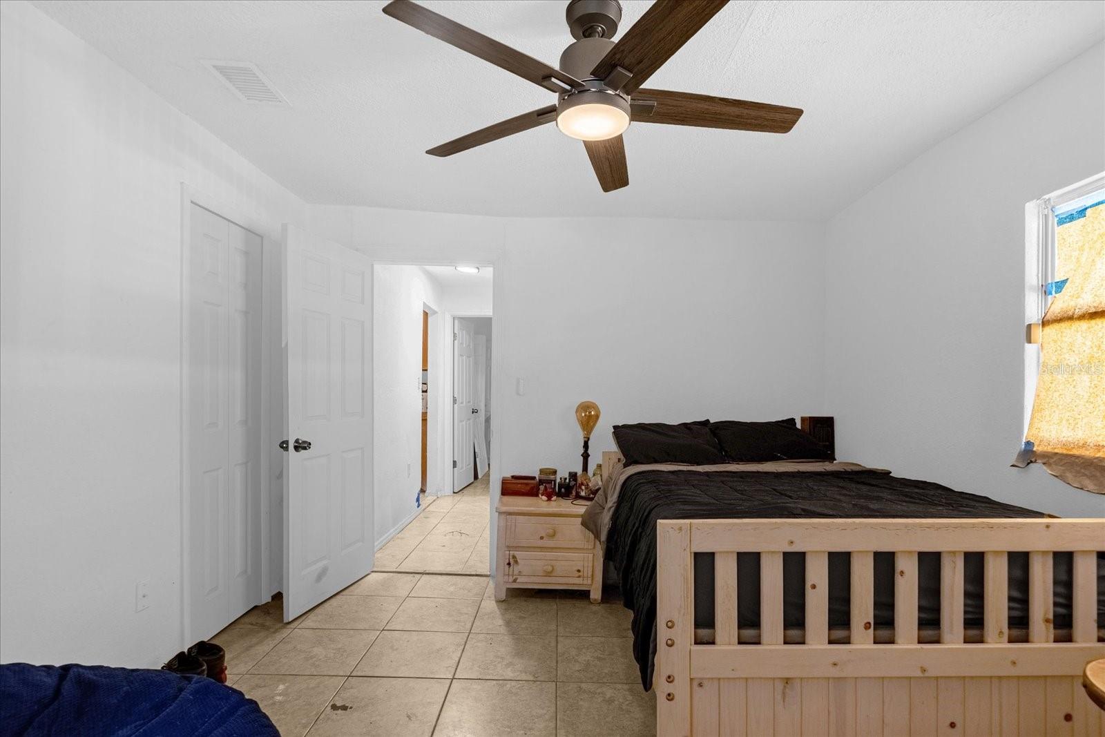 Image 16 of 19 For 2413 Marlboro Street