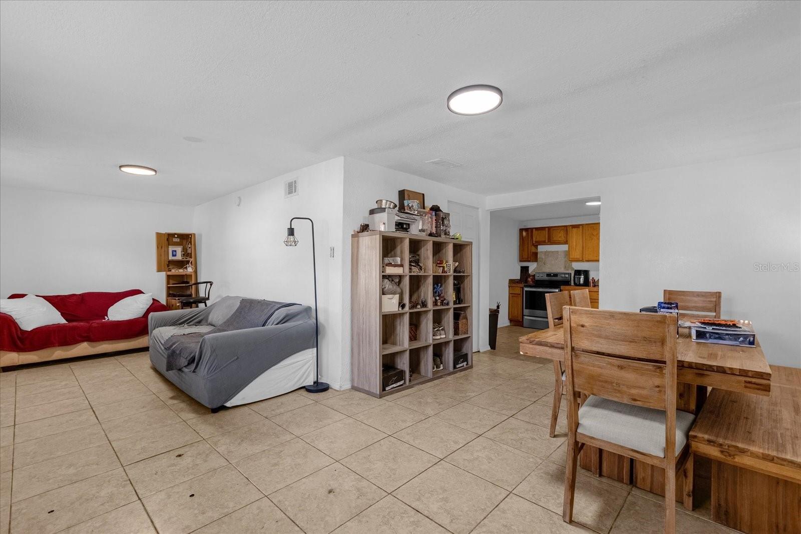 Image 3 of 19 For 2413 Marlboro Street