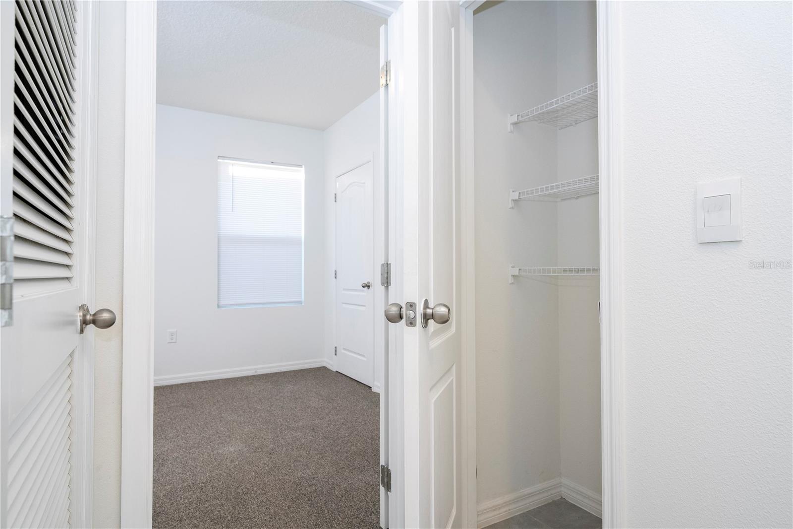 Image 32 of 83 For 2132 Desert Rose Drive