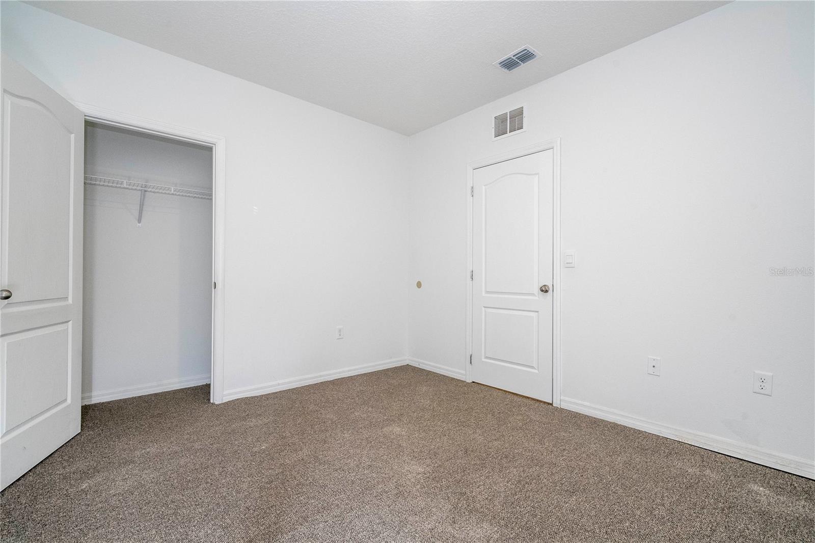 Image 35 of 83 For 2132 Desert Rose Drive