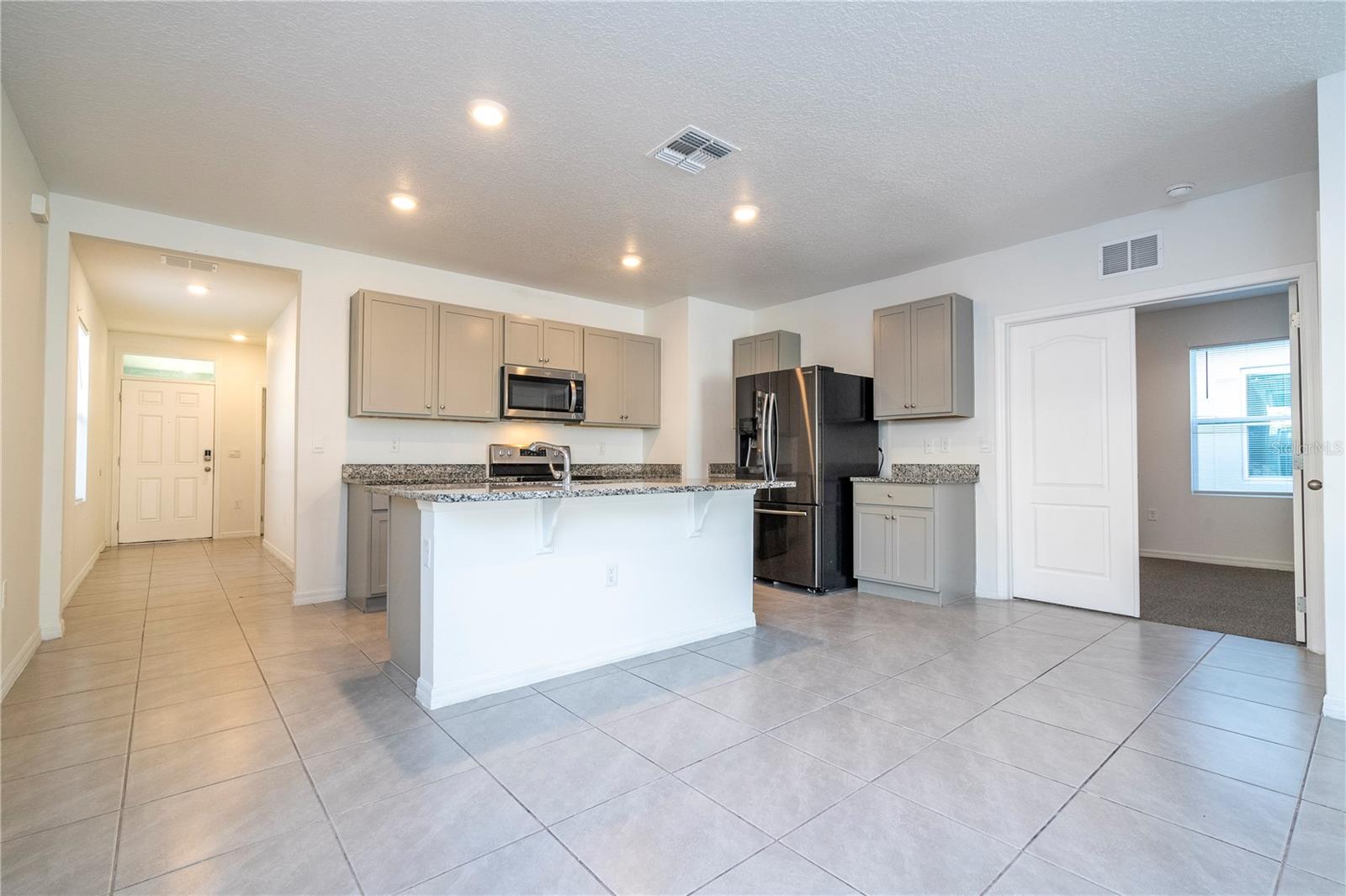 Image 39 of 83 For 2132 Desert Rose Drive