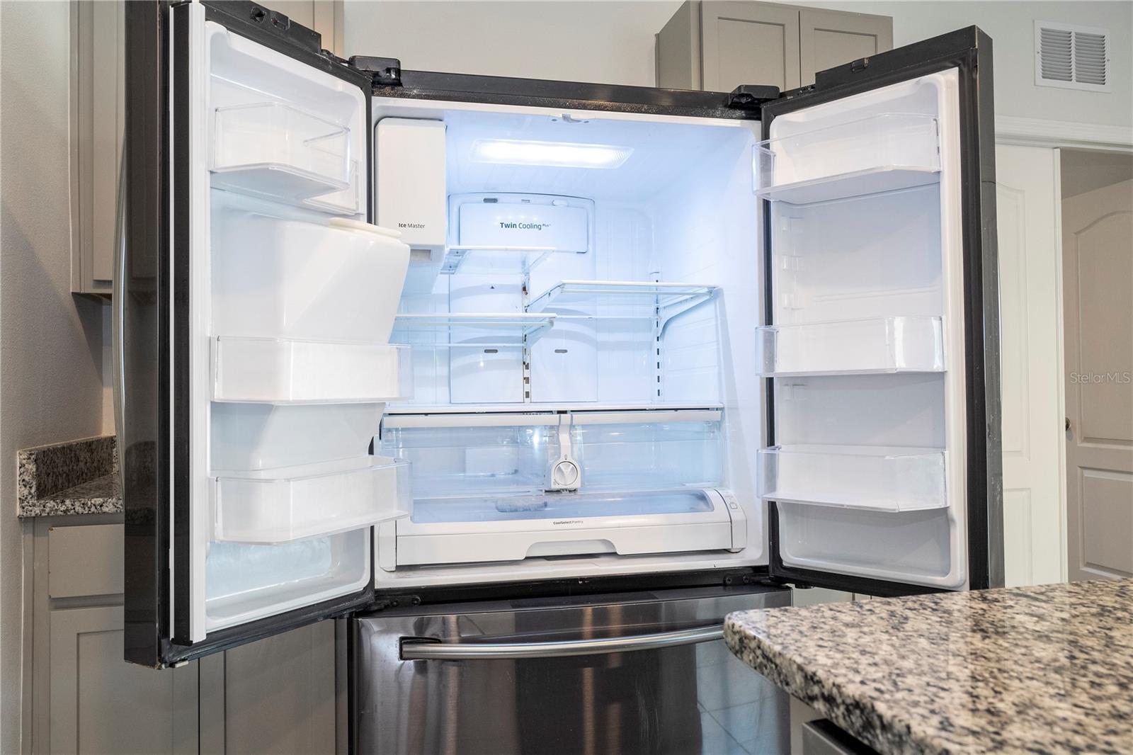 Image 47 of 83 For 2132 Desert Rose Drive