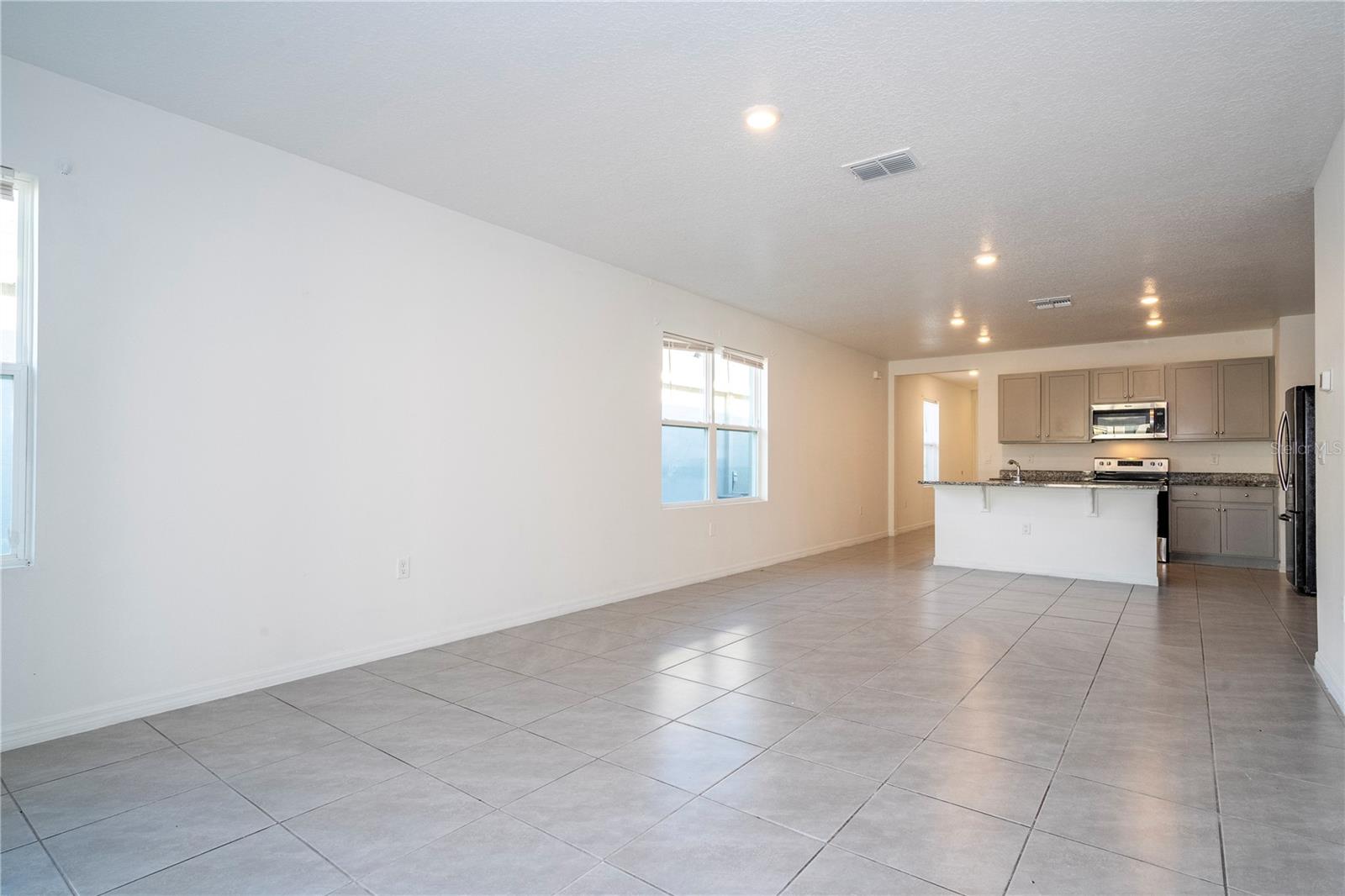 Image 56 of 83 For 2132 Desert Rose Drive