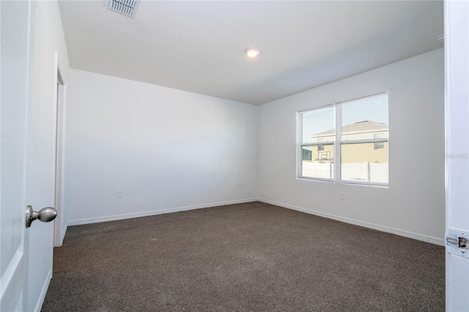 Image 57 of 83 For 2132 Desert Rose Drive