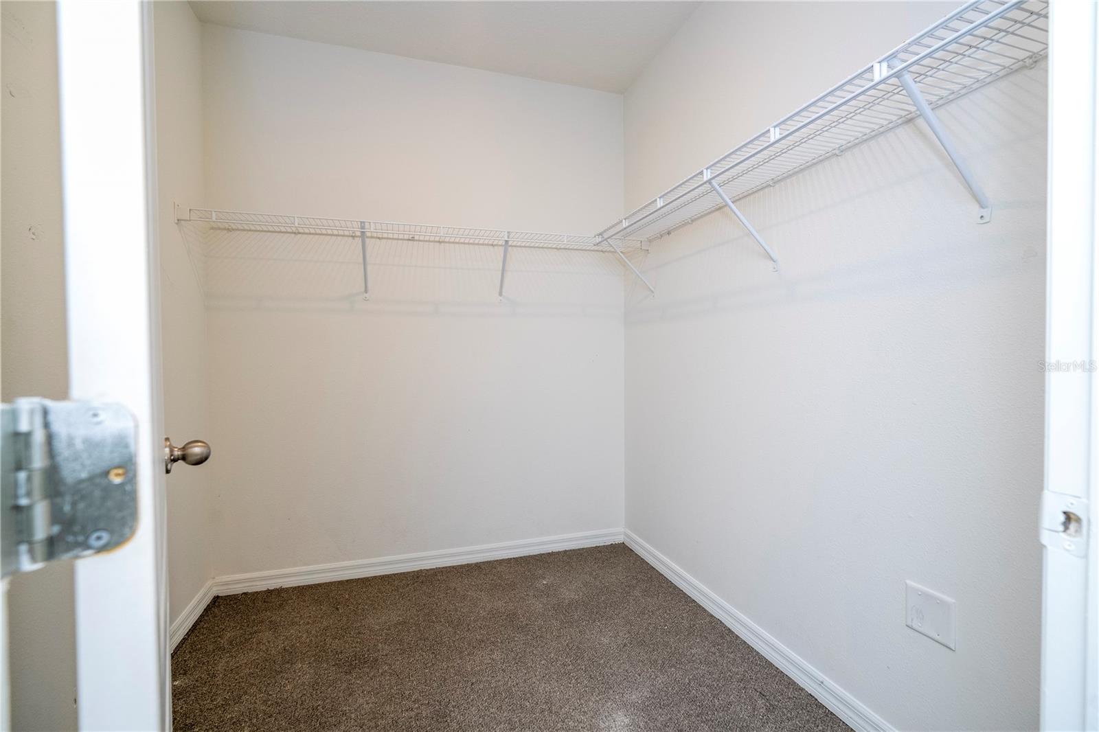 Image 64 of 83 For 2132 Desert Rose Drive