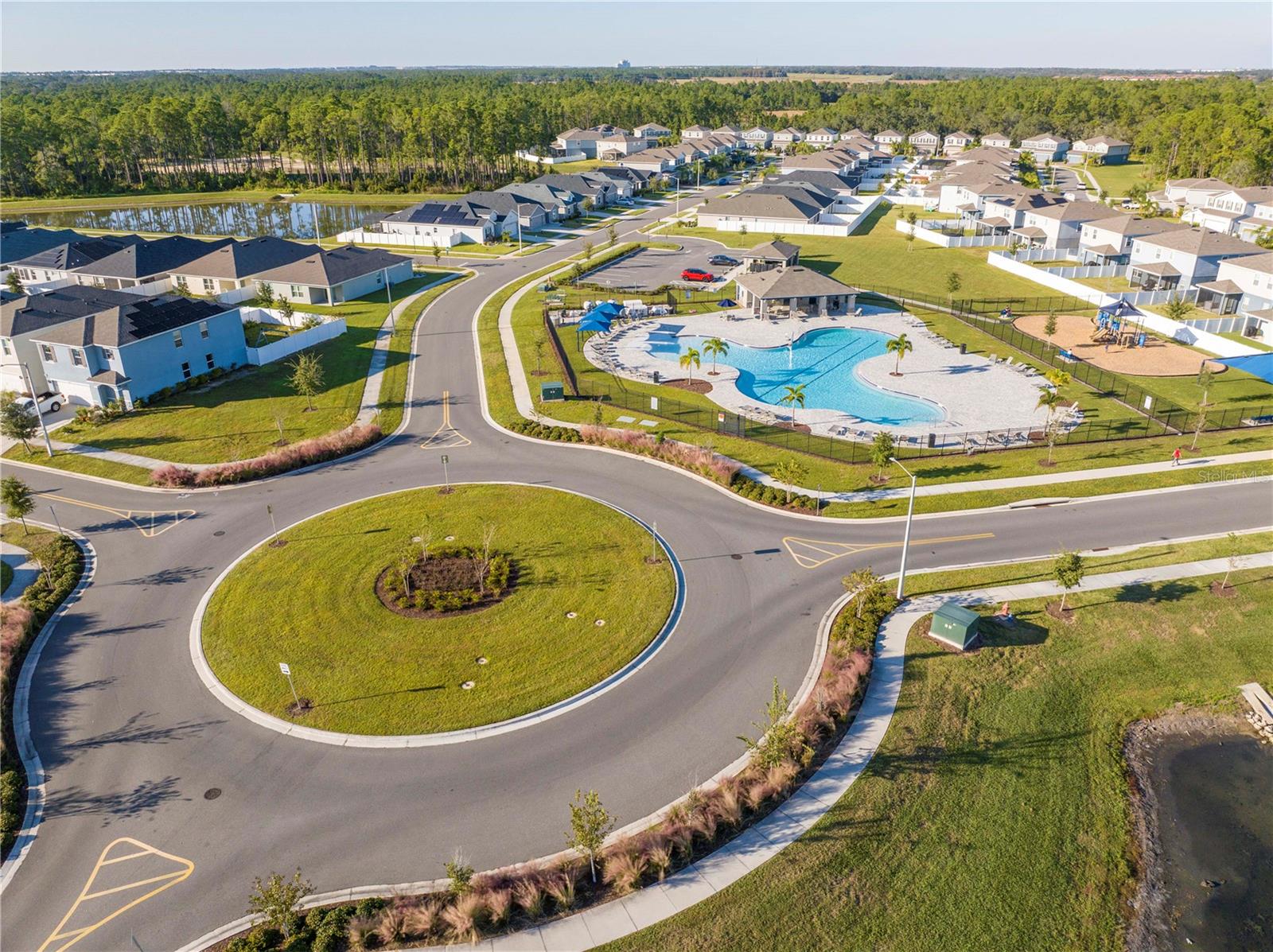 Image 74 of 83 For 2132 Desert Rose Drive