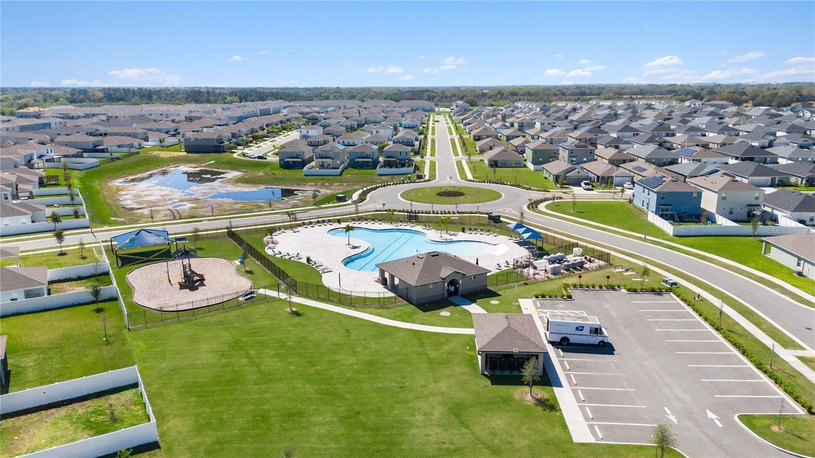 Image 76 of 83 For 2132 Desert Rose Drive