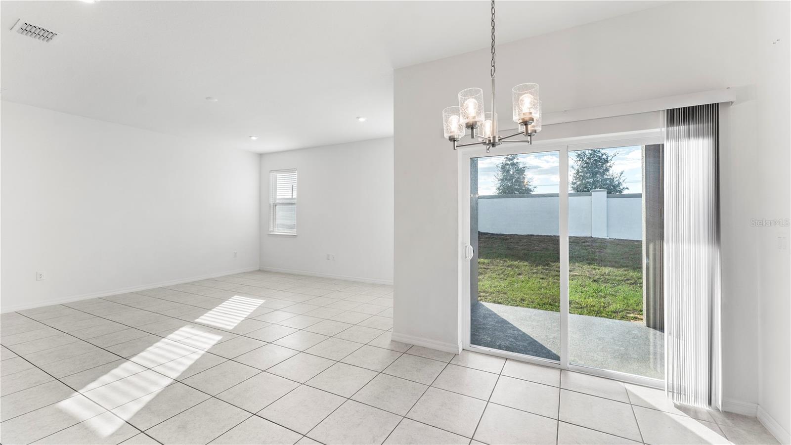 Image 12 of 30 For 1092 Patriot Loop