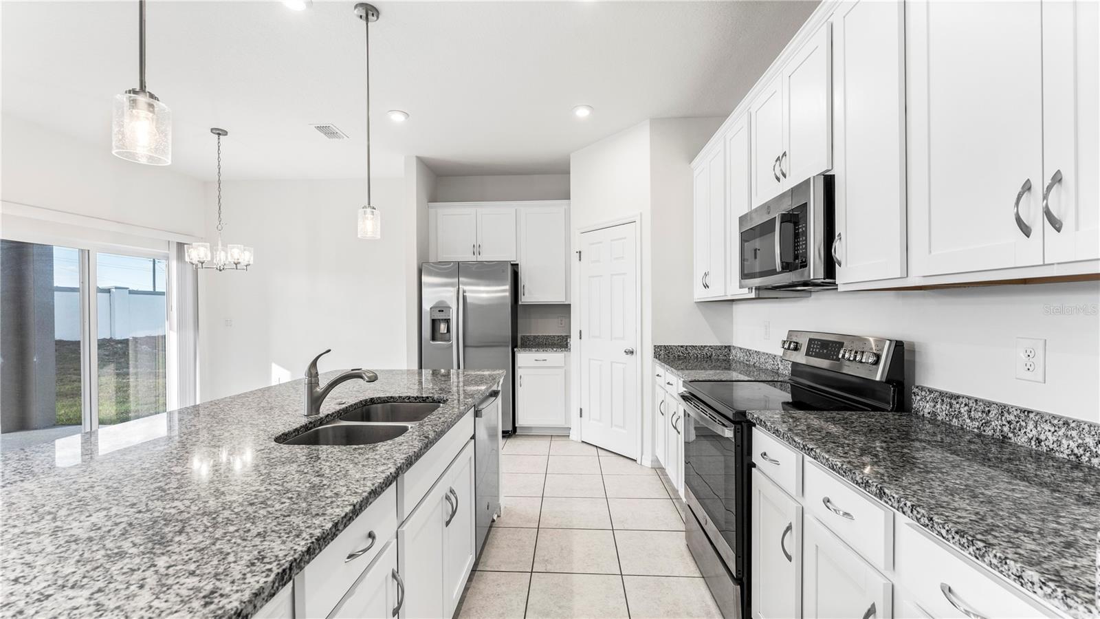 Image 15 of 30 For 1092 Patriot Loop