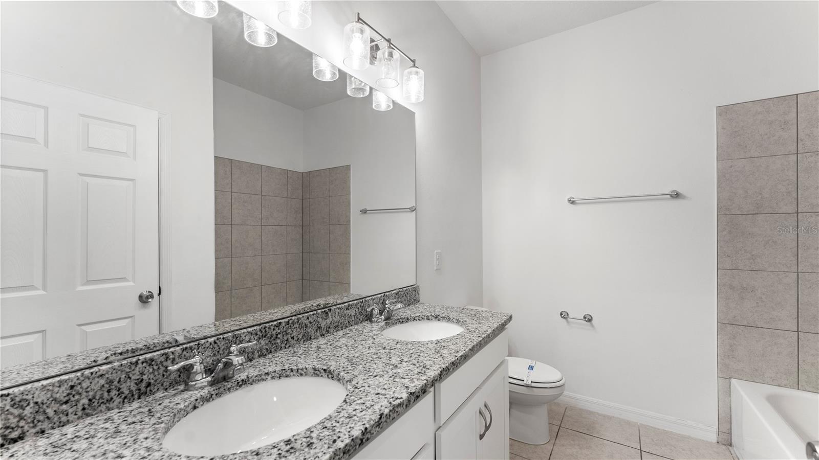 Image 21 of 30 For 1092 Patriot Loop