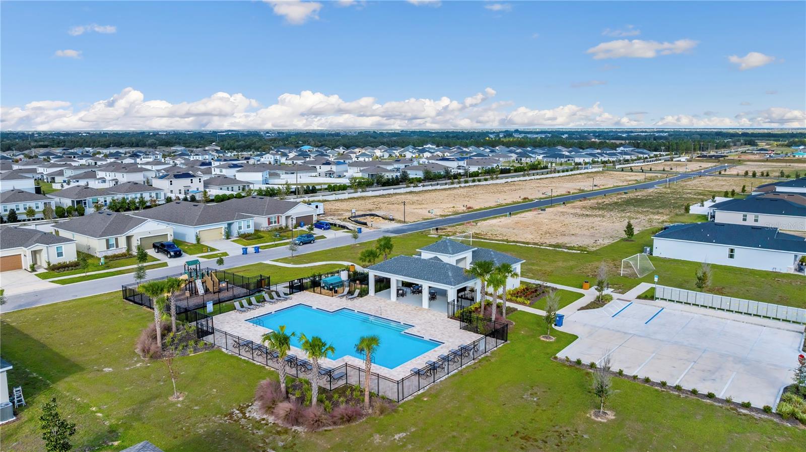 Image 28 of 30 For 1092 Patriot Loop