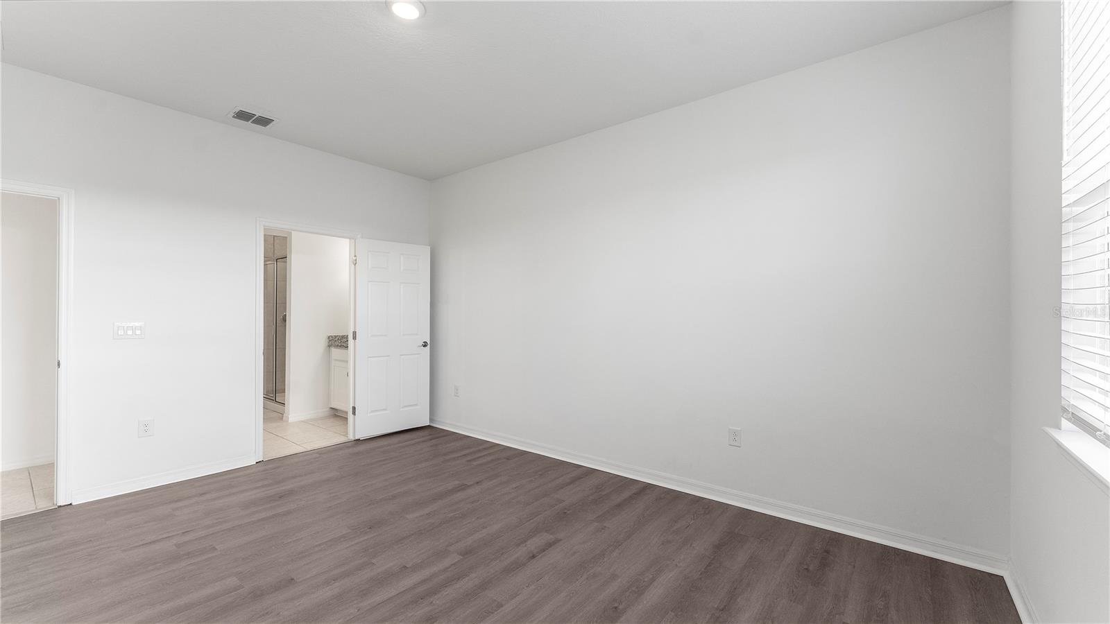 Image 6 of 30 For 1092 Patriot Loop