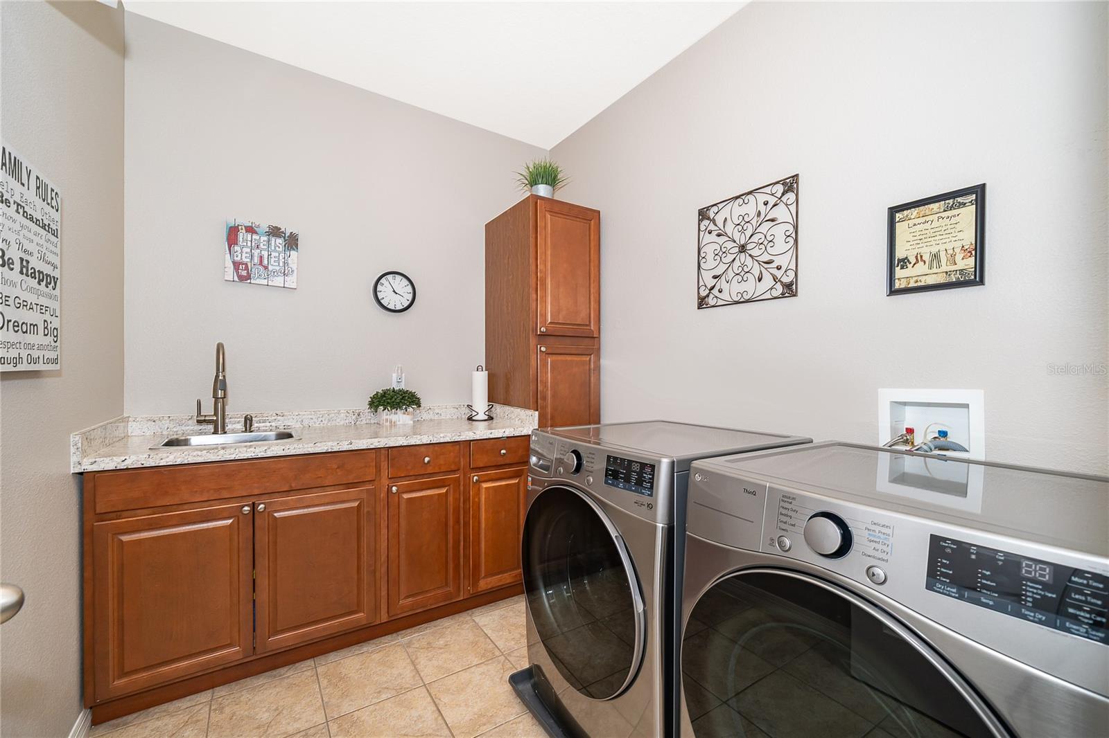 Image 38 of 53 For 19385 Pummelo Drive