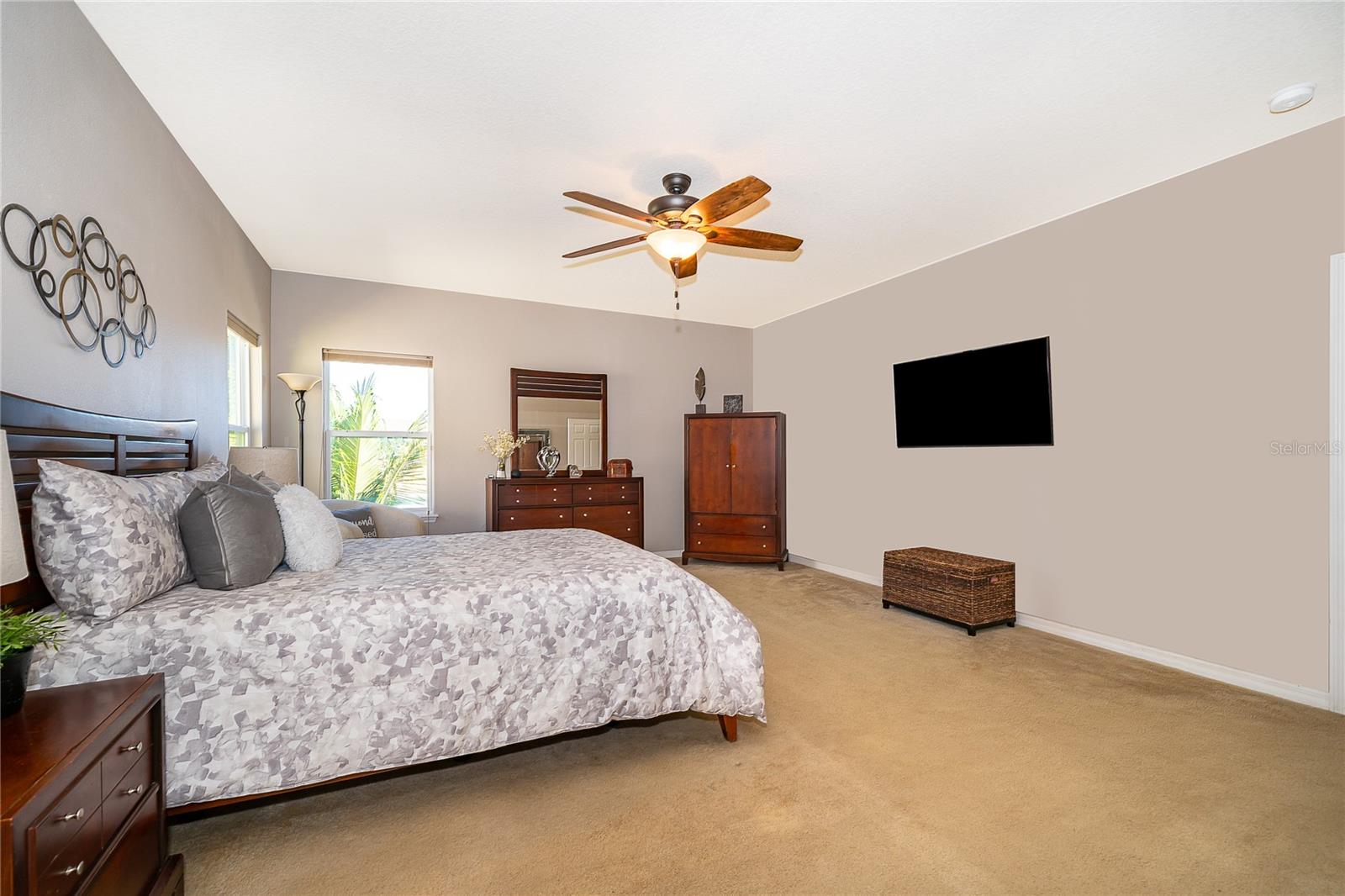 Image 40 of 53 For 19385 Pummelo Drive