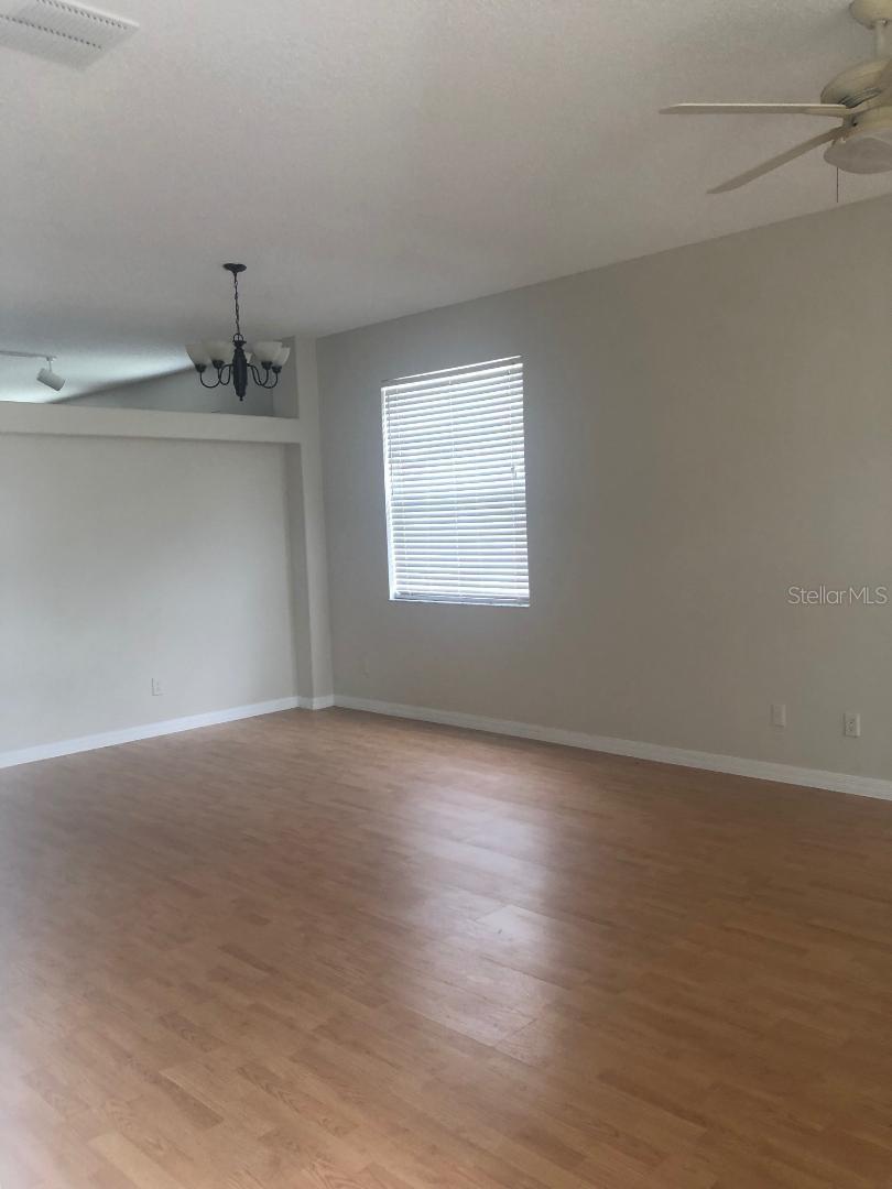 Image 5 of 14 For 14538 Saint Georges Hill Drive