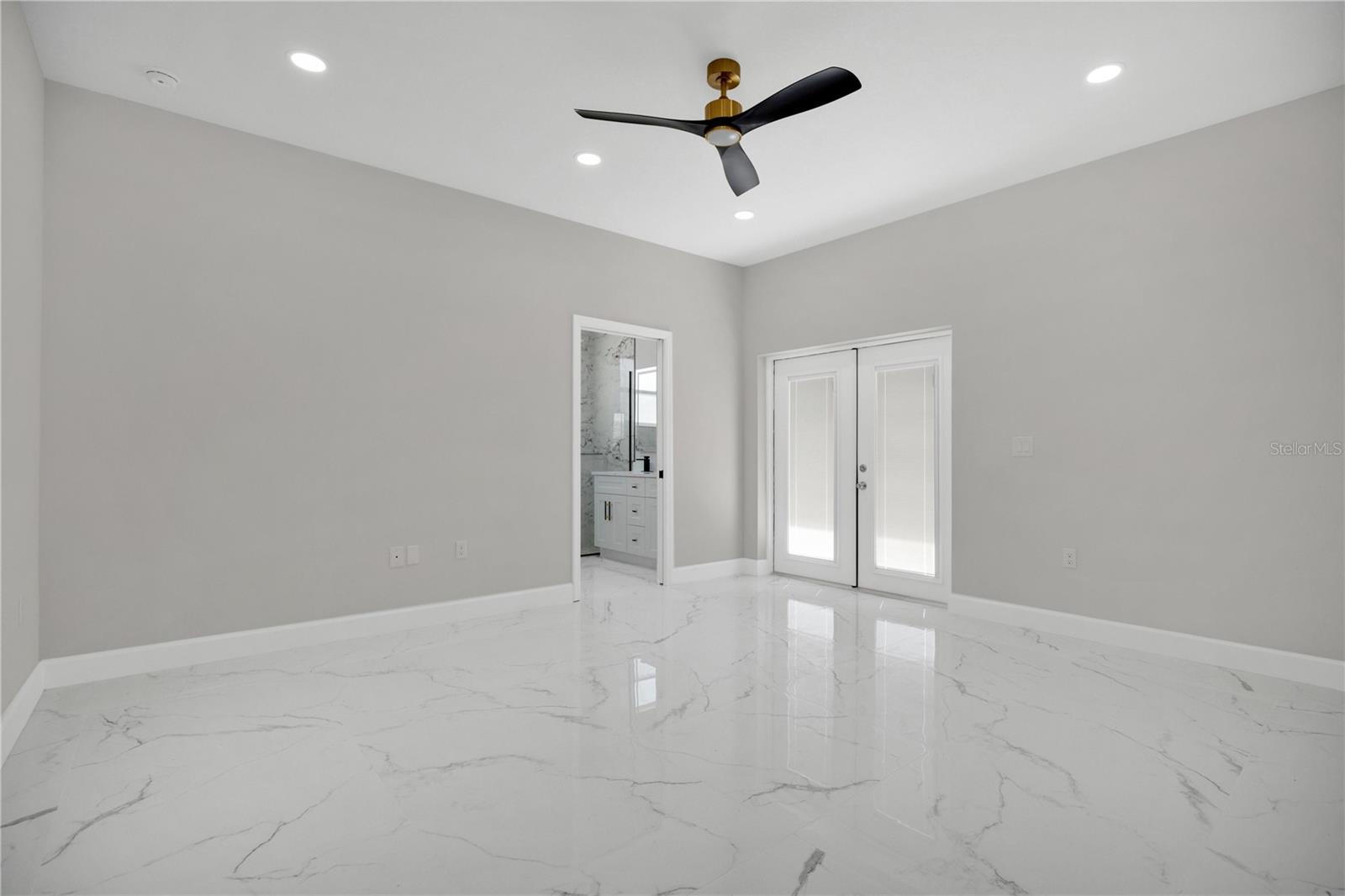 Image 10 of 28 For 1132 Morse Street