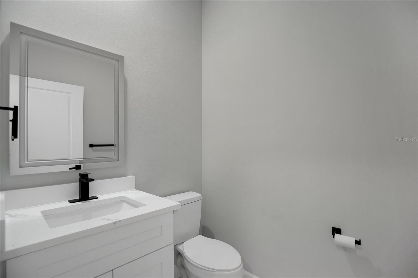 Image 19 of 28 For 1132 Morse Street