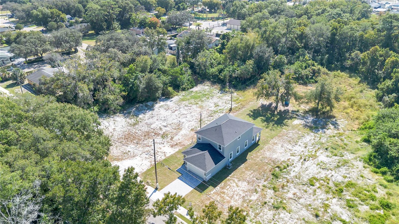 Image 21 of 28 For 1132 Morse Street