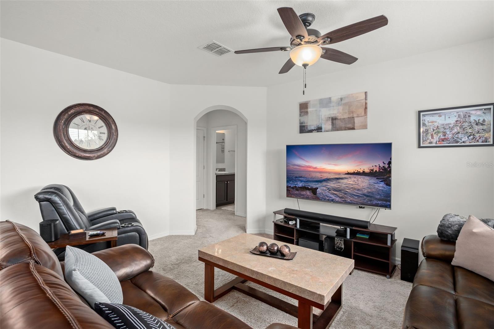 Image 13 of 31 For 3449 Seneca Club Loop 24-101