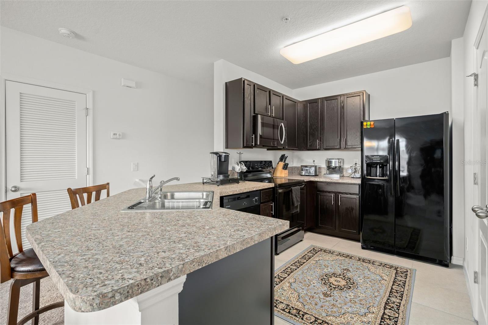 Image 4 of 31 For 3449 Seneca Club Loop 24-101