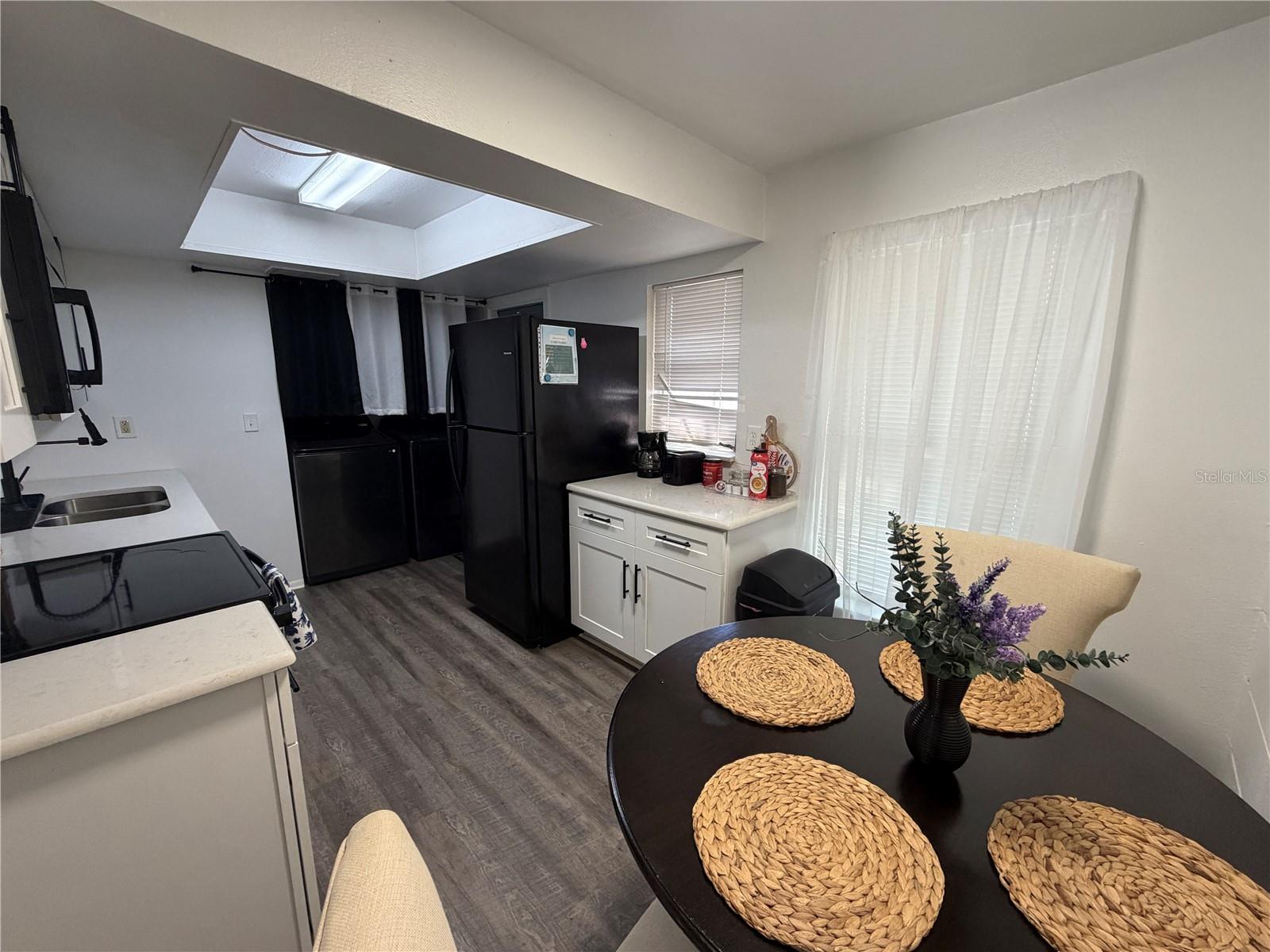 Image 5 of 11 For 15219 Westminister Avenue B