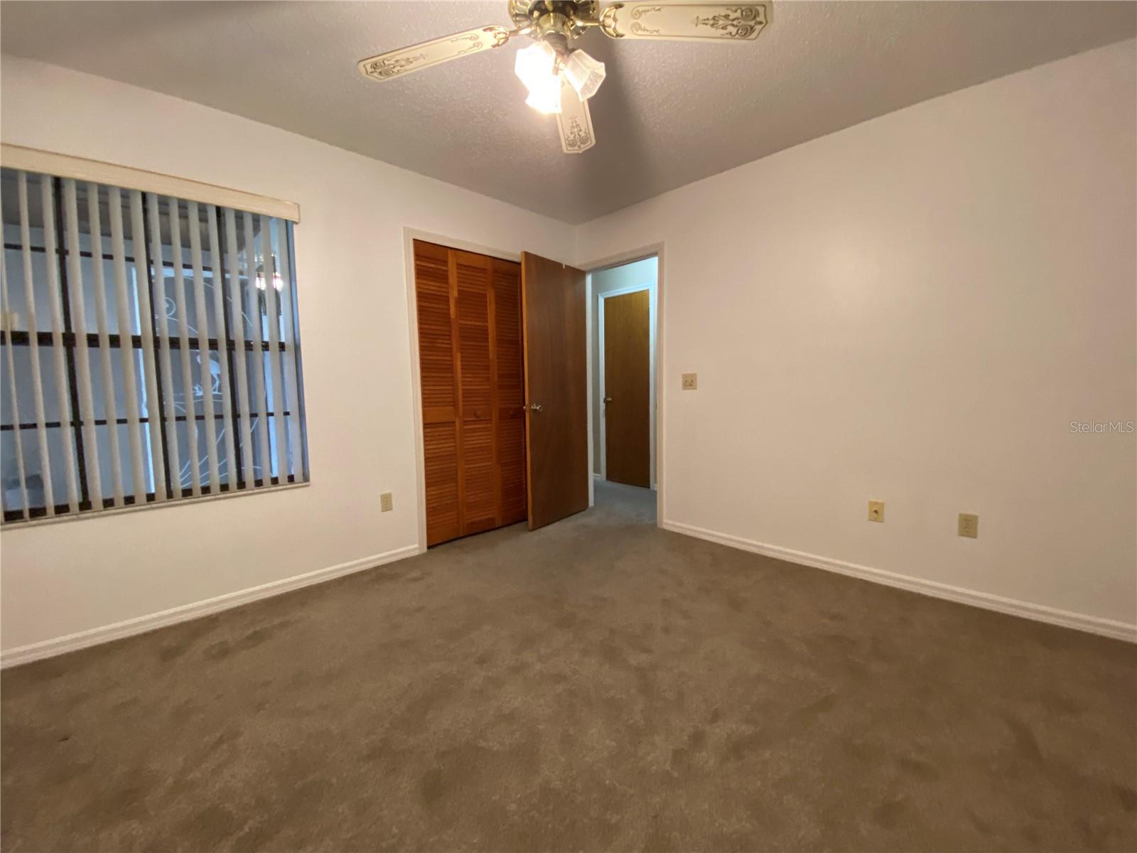 Image 9 of 21 For 3050 Pigeon Hawk Court