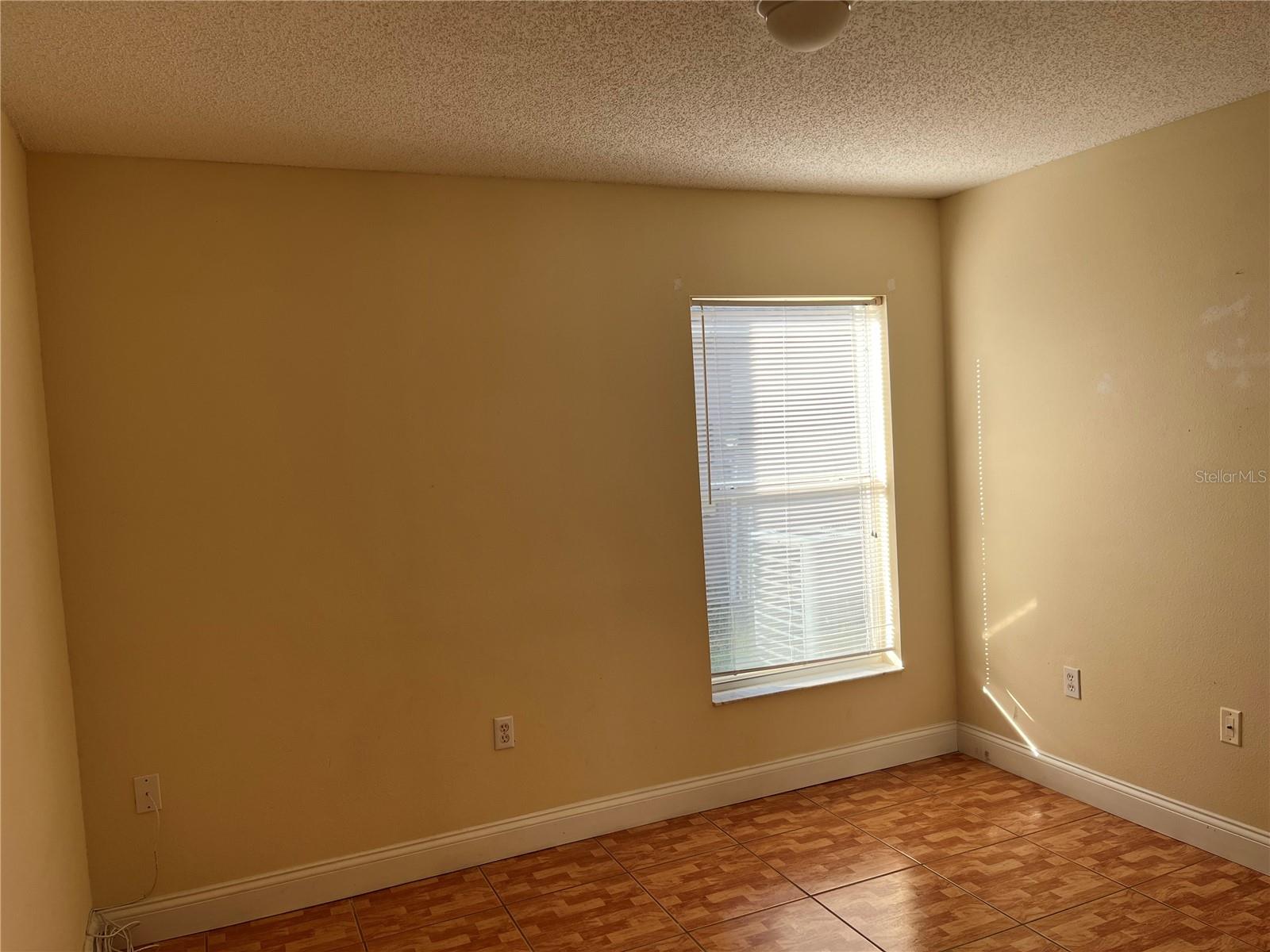 Image 9 of 12 For 2823 Palm Isle Way