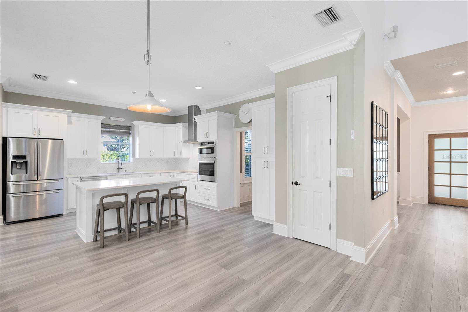 Image 2 of 51 For 9598 Pine Lily Street