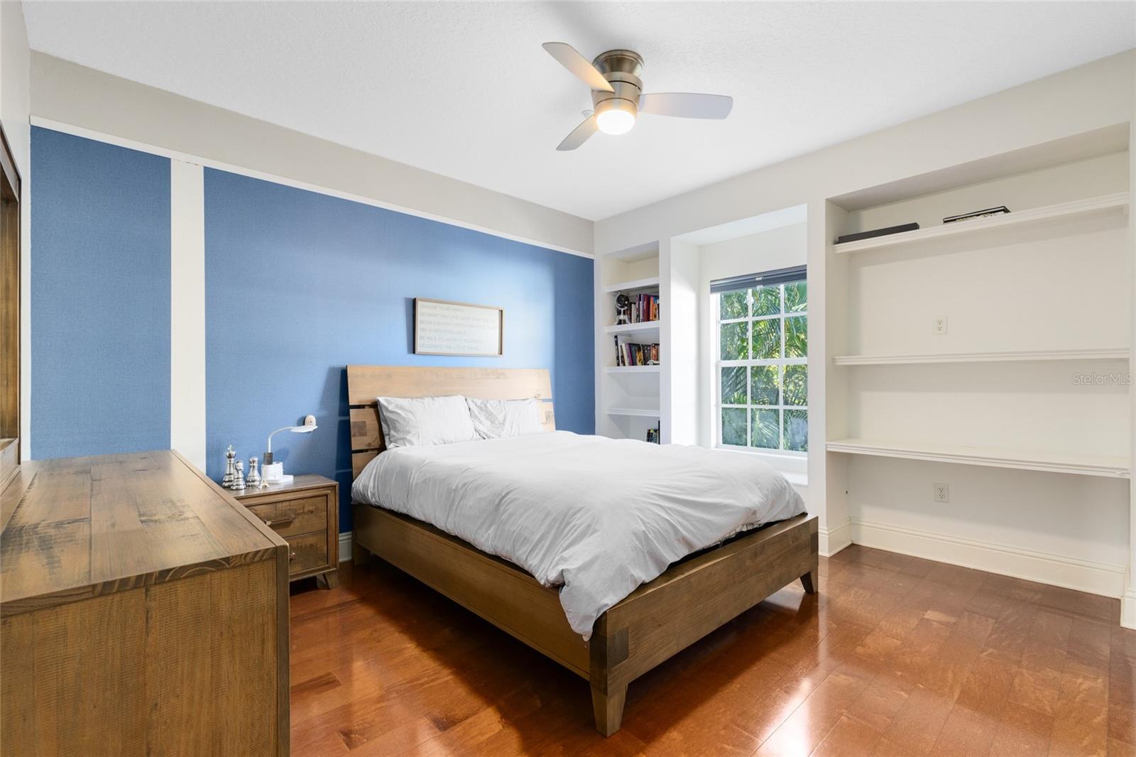 Image 26 of 51 For 9598 Pine Lily Street