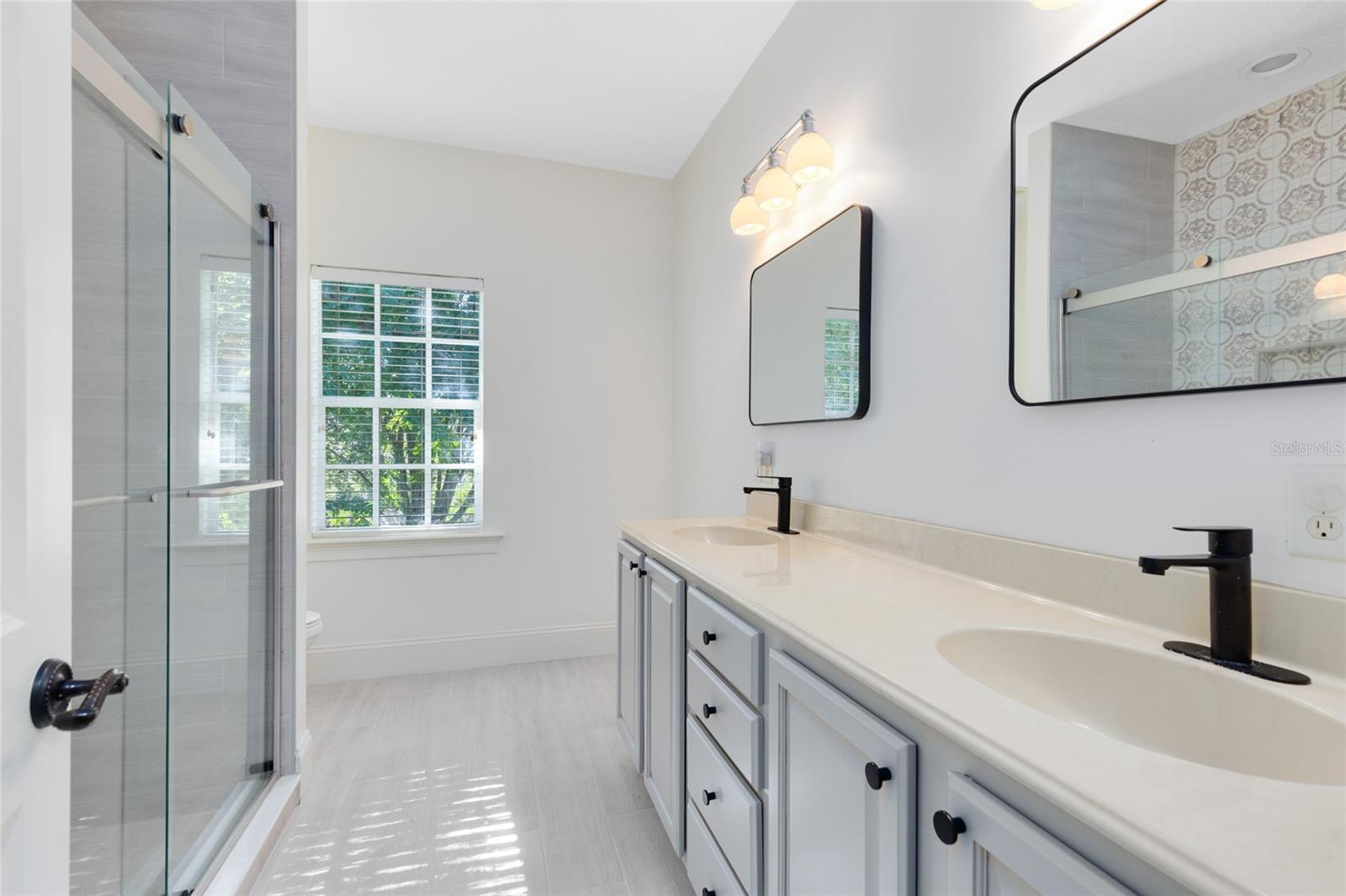 Image 27 of 51 For 9598 Pine Lily Street