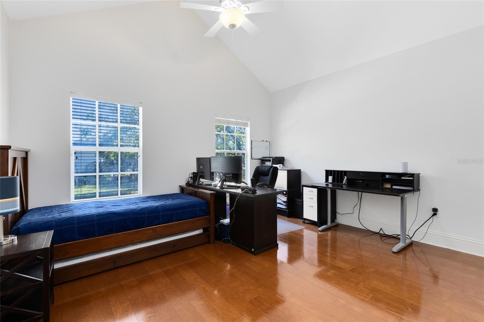 Image 28 of 51 For 9598 Pine Lily Street