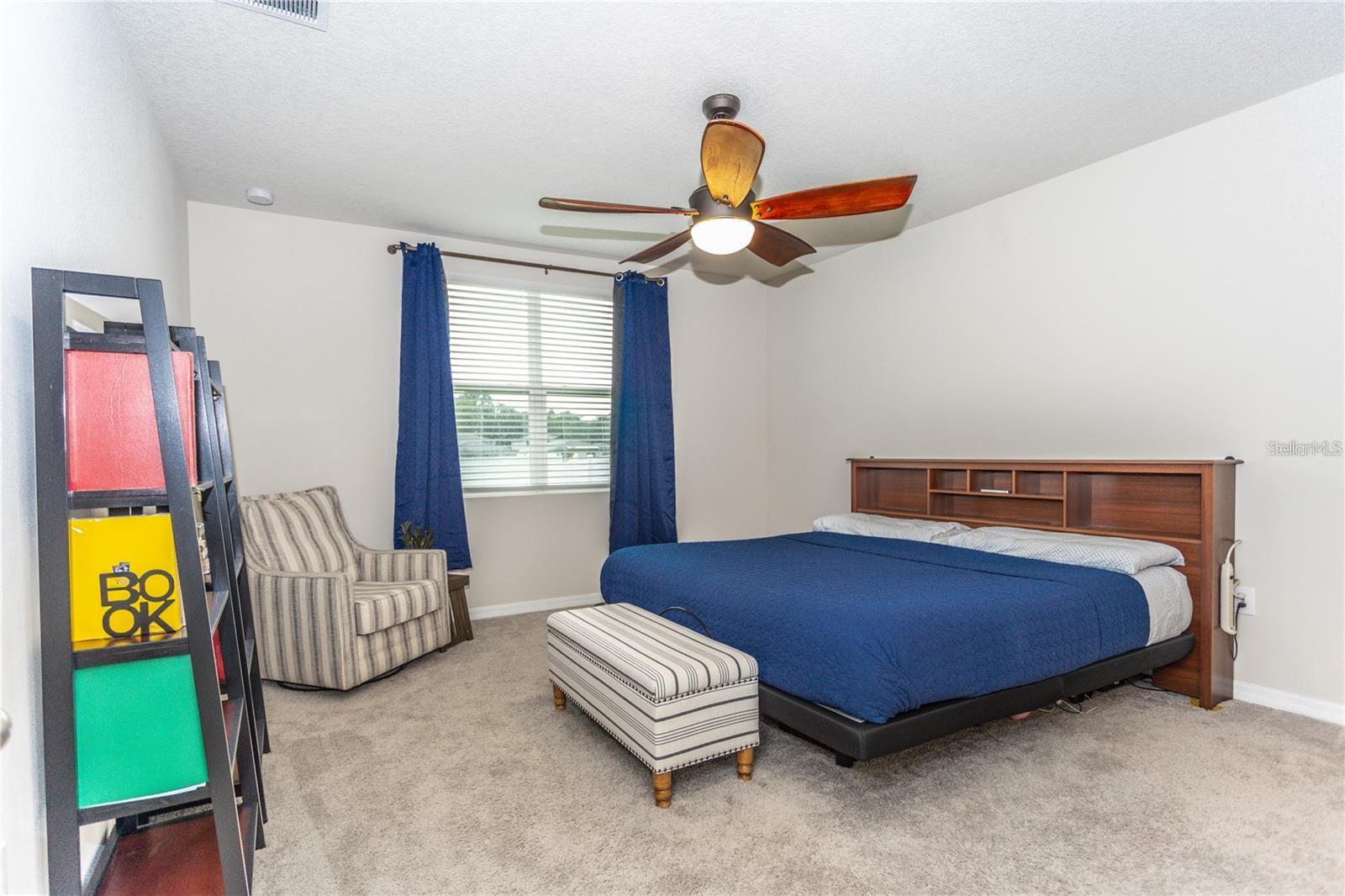 Image 11 of 15 For 632 Vista Villages Boulevard