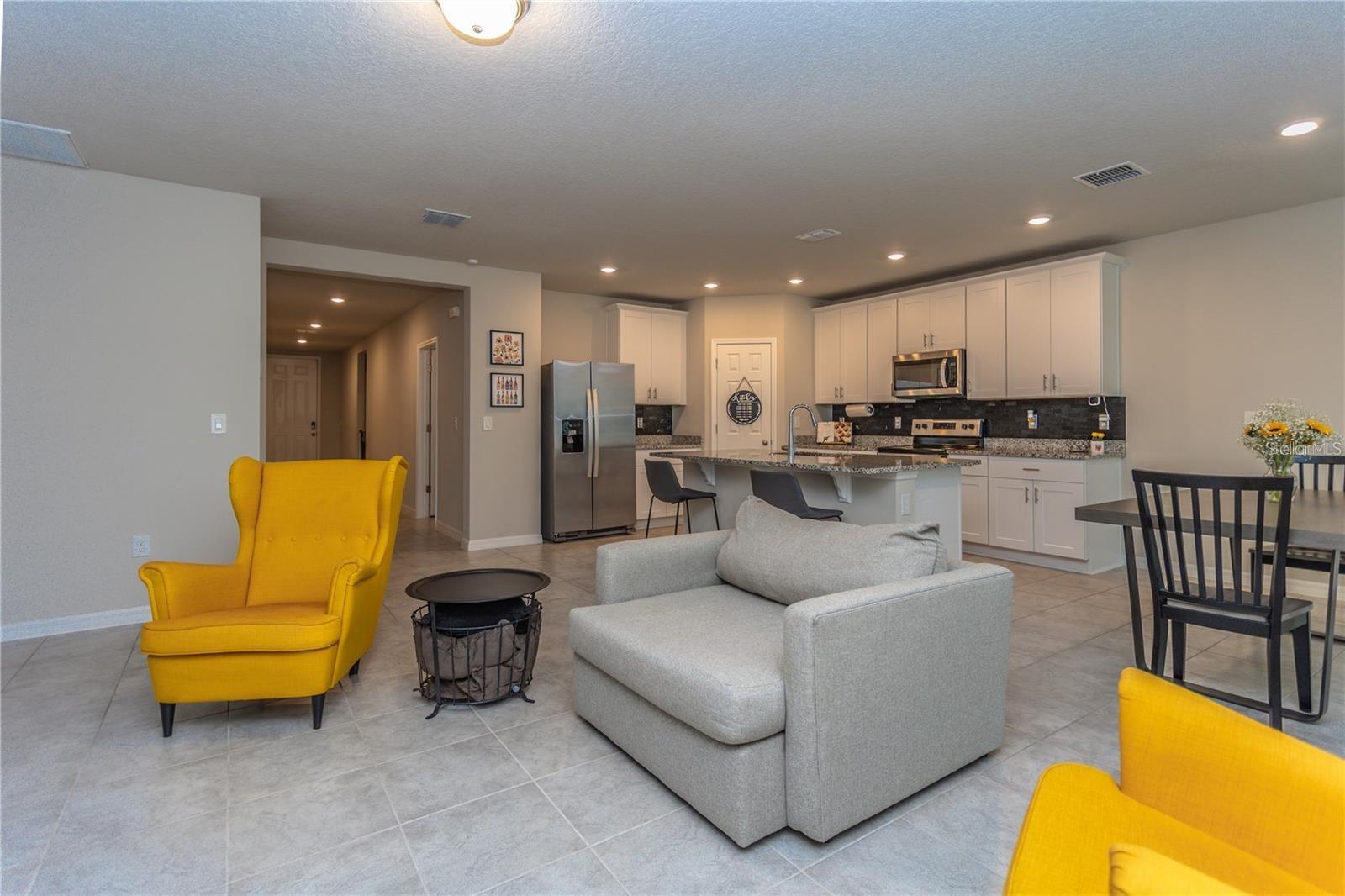 Image 4 of 15 For 632 Vista Villages Boulevard