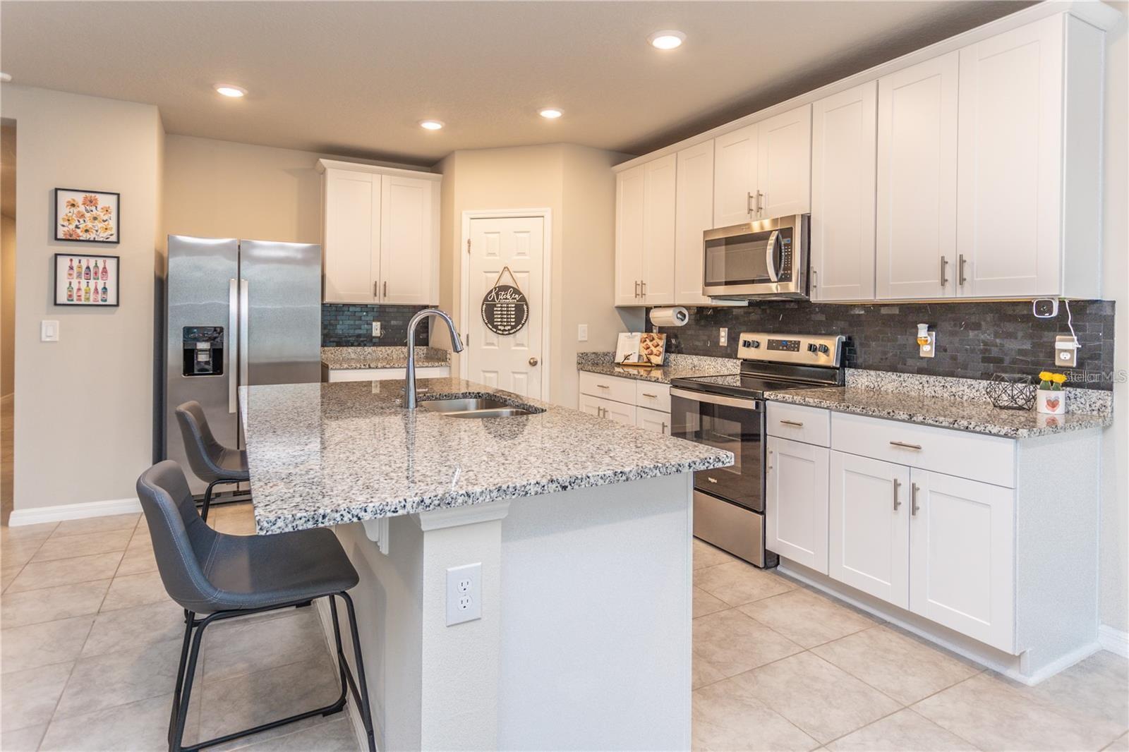 Image 6 of 15 For 632 Vista Villages Boulevard