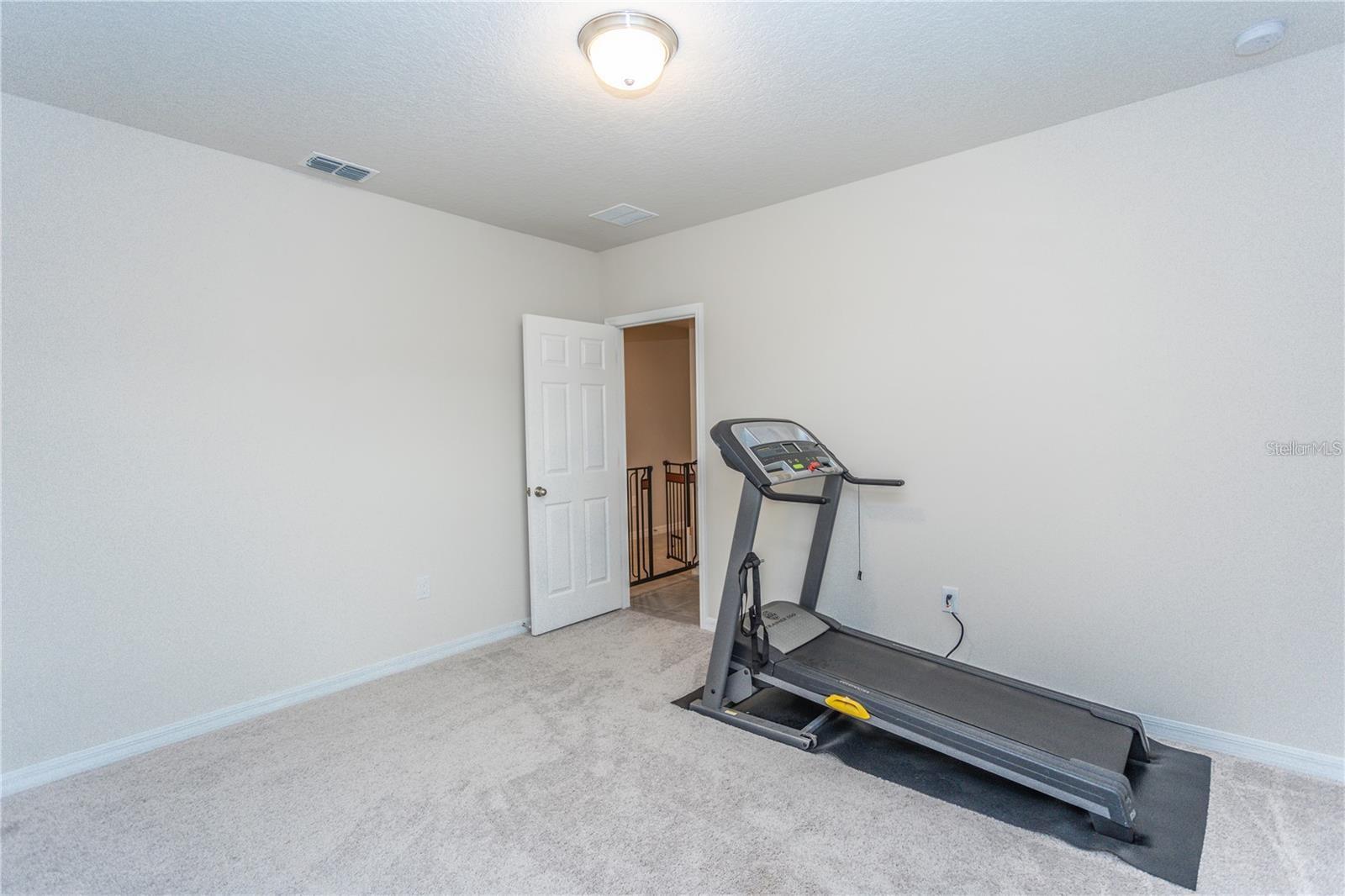 Image 8 of 15 For 632 Vista Villages Boulevard