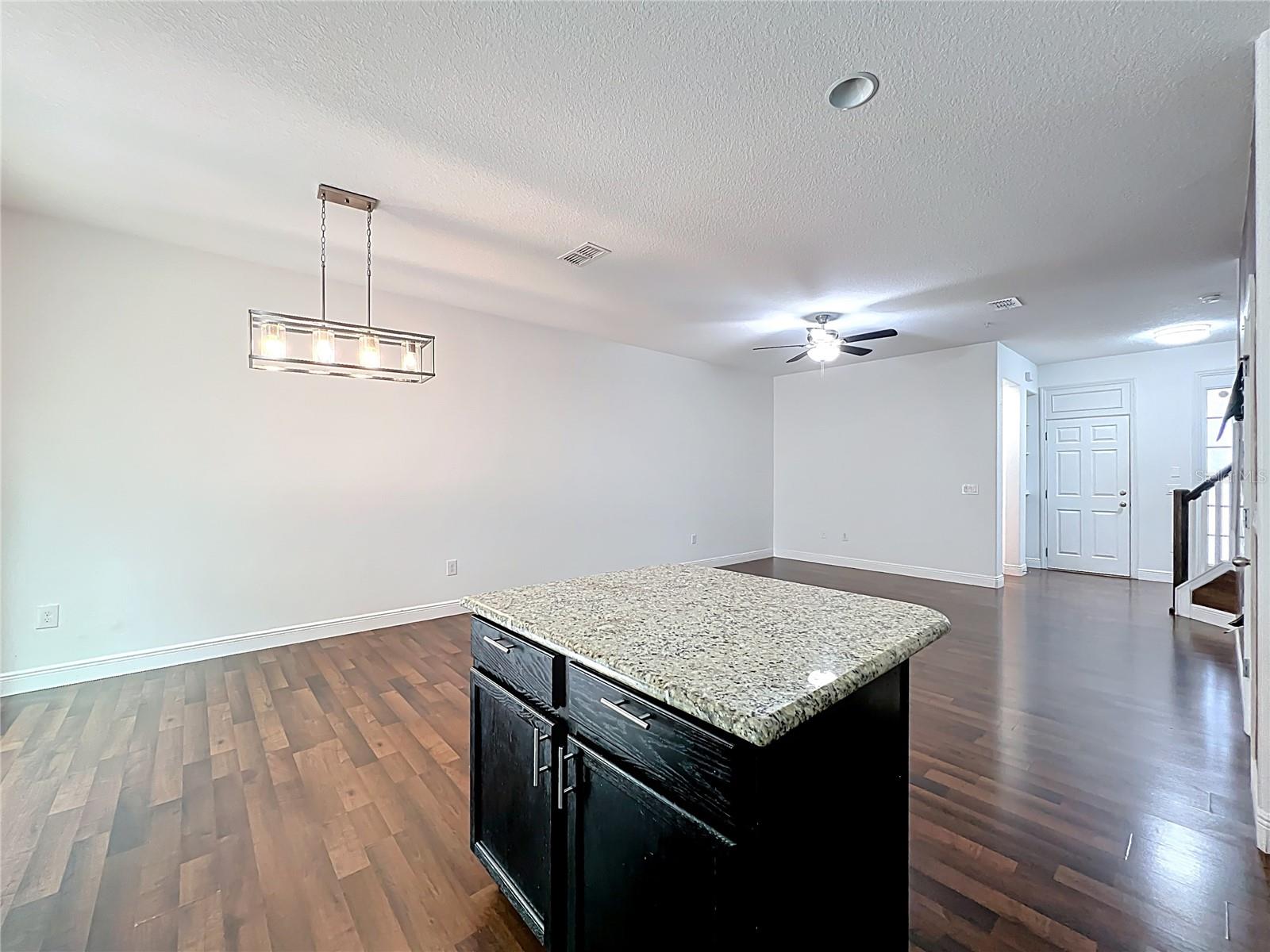 Image 14 of 61 For 4886 Matteo Trail