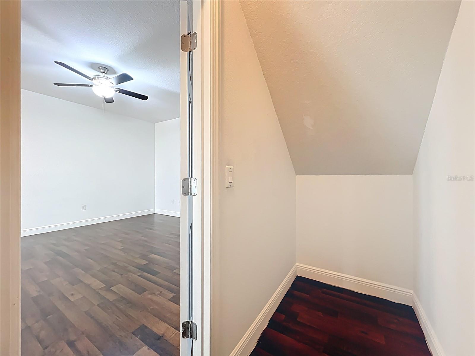 Image 18 of 61 For 4886 Matteo Trail