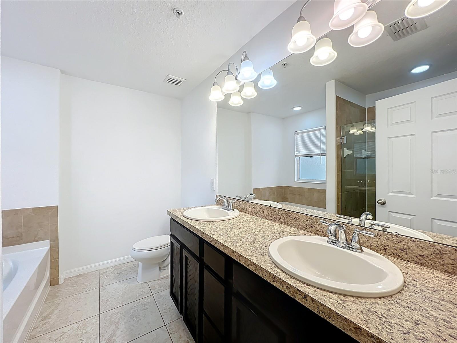 Image 29 of 61 For 4886 Matteo Trail