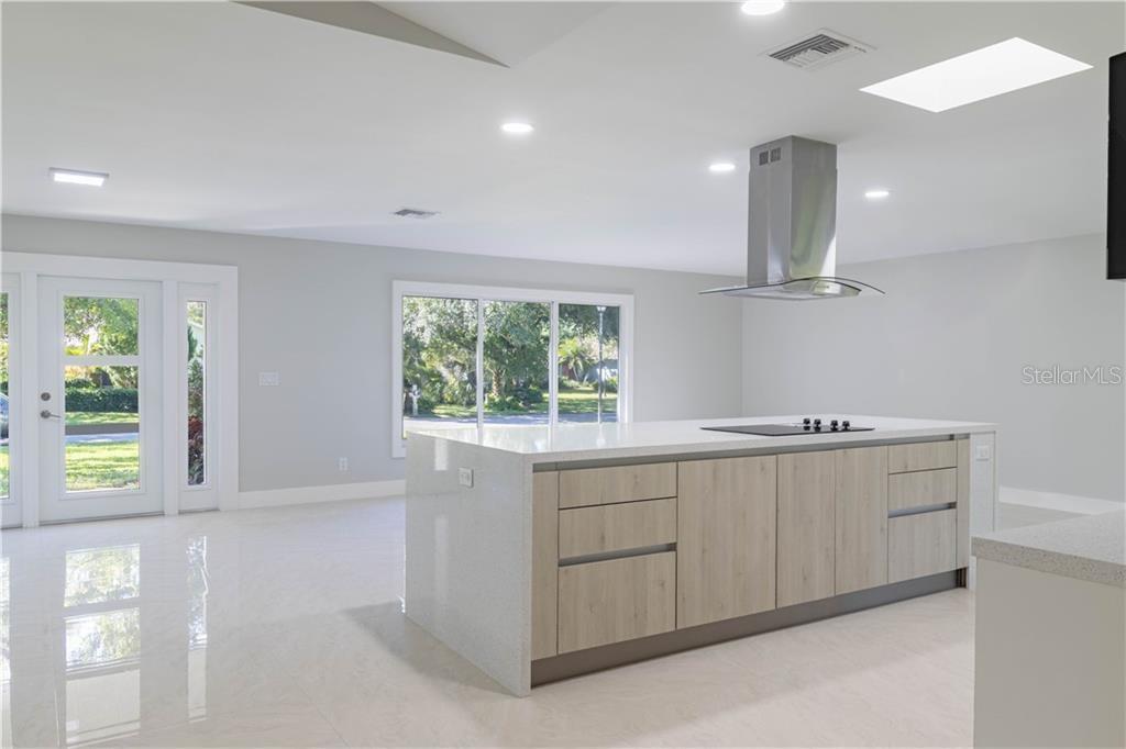 Image 18 of 38 For 5740 36th Place