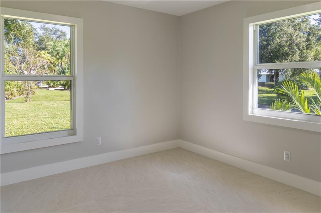 Image 31 of 38 For 5740 36th Place