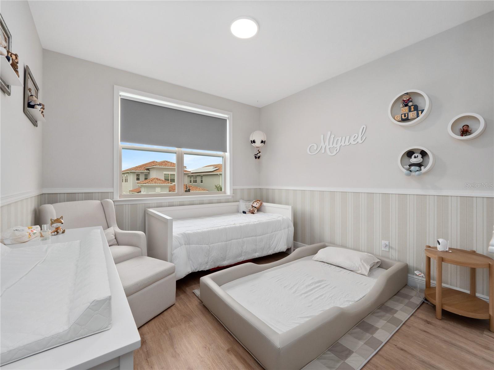 Image 29 of 53 For 13494 Abberwick Drive