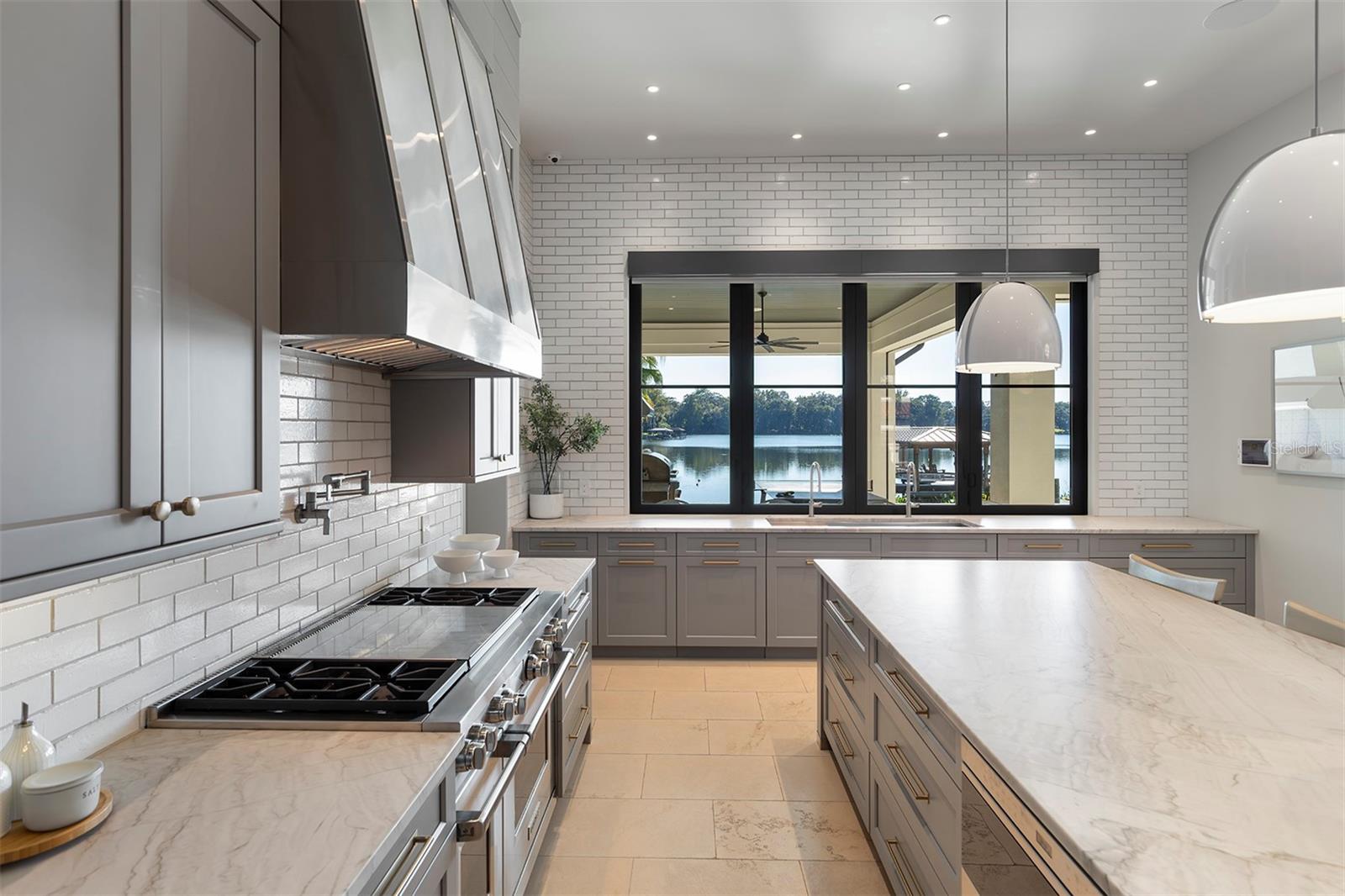 Image 12 of 47 For 1920 Lakeside Drive