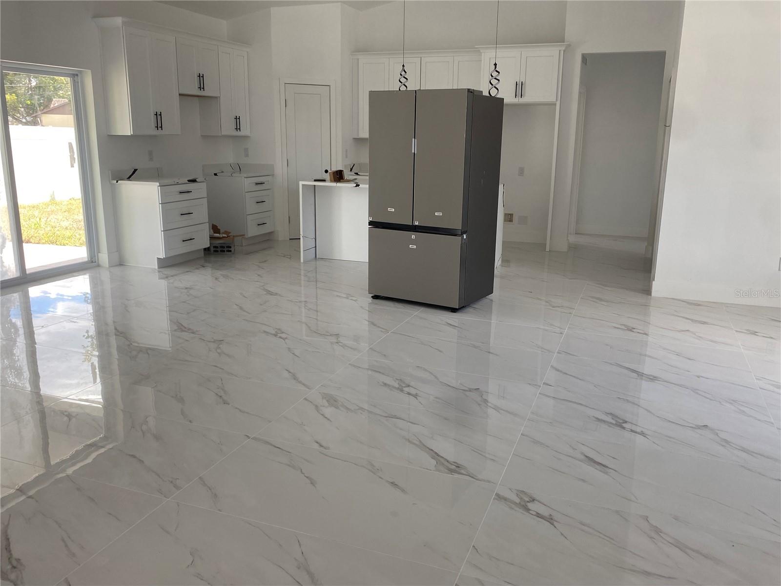 Image 4 of 8 For 2271 Conway Drive