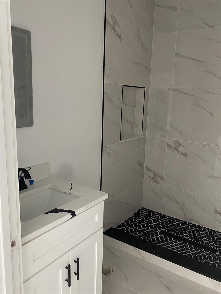 Image 5 of 8 For 2271 Conway Drive